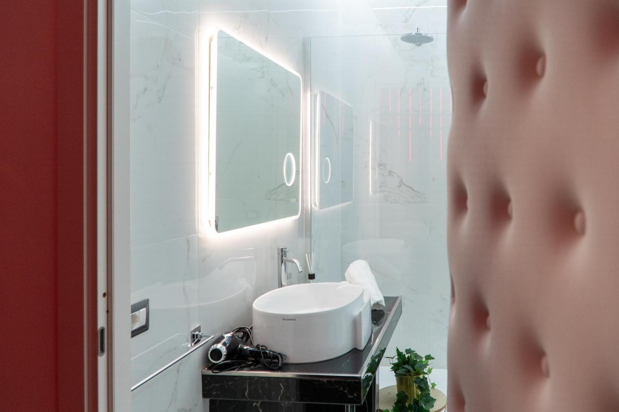 Suite Luxury Bdsm Roma Ngoại thất bức ảnh